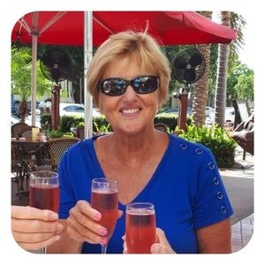 Meet your Posher, Joanne